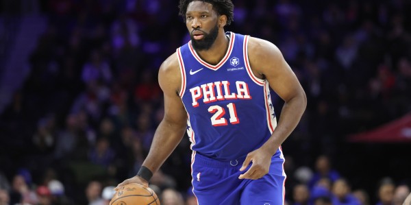 MK体育-正负值+15最高！恩比德17中6拿19分13板7助3帽 罚球7中6