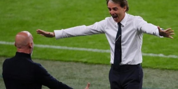 MK体育-梁熙明：“美丽足球”现原形，曼奇尼已交出90分答卷