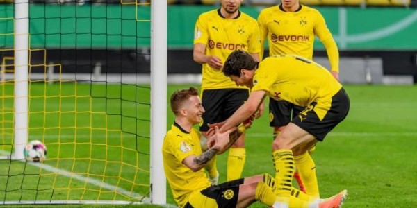 MK体育-【德国杯】雷纳梅开 多特半场5球5比0基尔晋级决赛