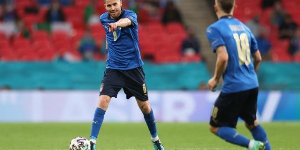 MK体育-梁熙明：“美丽足球”现原形，曼奇尼已交出90分答卷