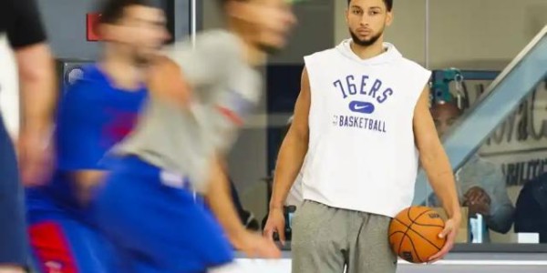 MK体育官网-揭幕战在即西蒙斯被禁赛，76人这出闹剧还得演多久