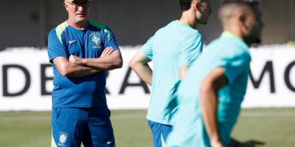 MK体育官方网站-多里瓦尔挨批 为何用不好小熊 为何不用恩德里克