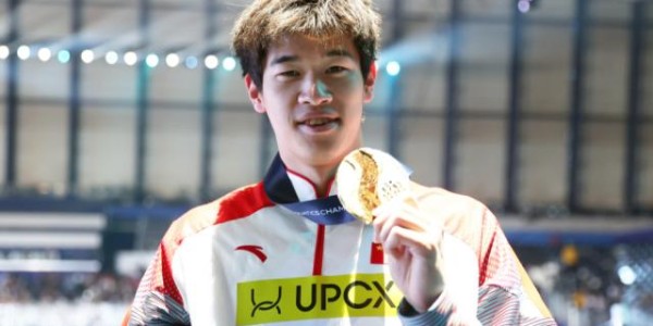 潘展乐破世界纪录+世锦赛4冠王 中国的“世界飞鱼”