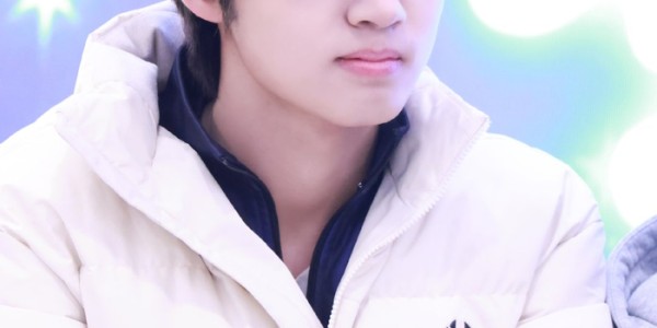 MK体育官网-钎城昨日赛场碎片曝光，站姐愚人节团建引热议|钎城-周诣涛|线下活动_新浪体育_新浪新闻